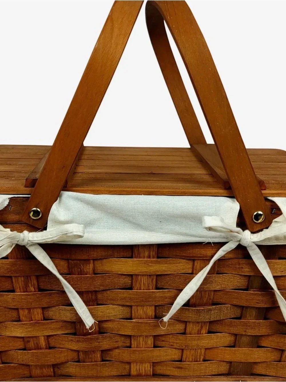 New Wooden Picnic Basket w/ Liner & Lid – Multiple Available
